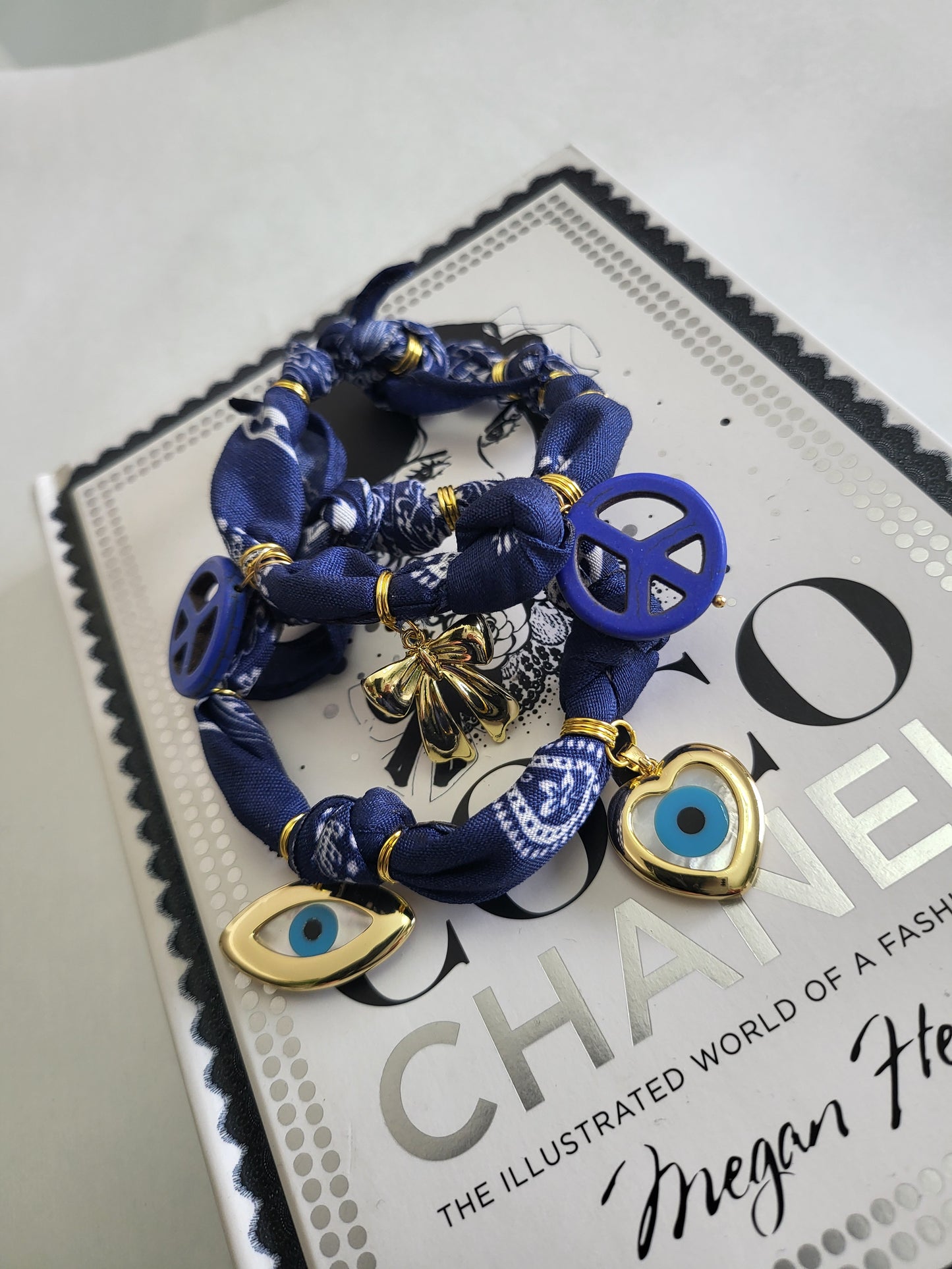 Golden Rebel – Blue Bandana Bracelet with Peace Charms